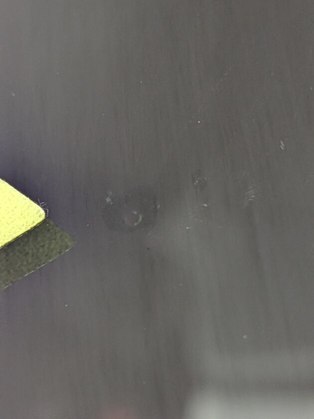 BMW420i1.3cmのひび割れ