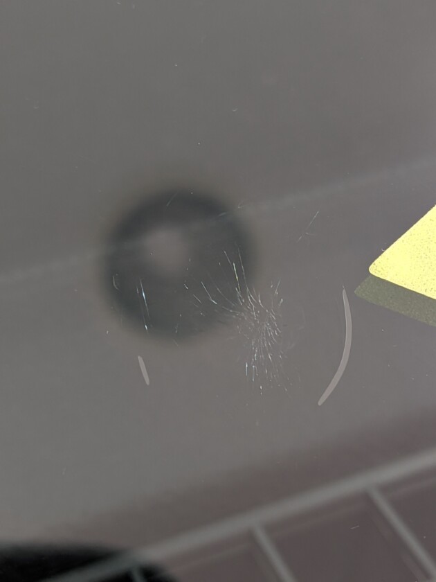 ヴォクシー2.8cmのひび割れ