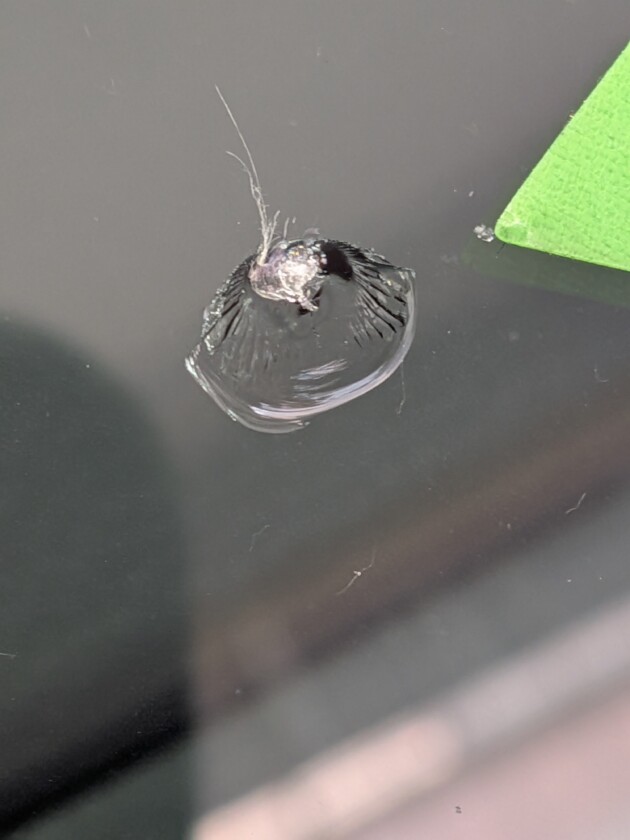 Nbox1cmのひび割れ