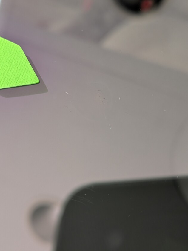 ビッツ2.4cmのひび割れ