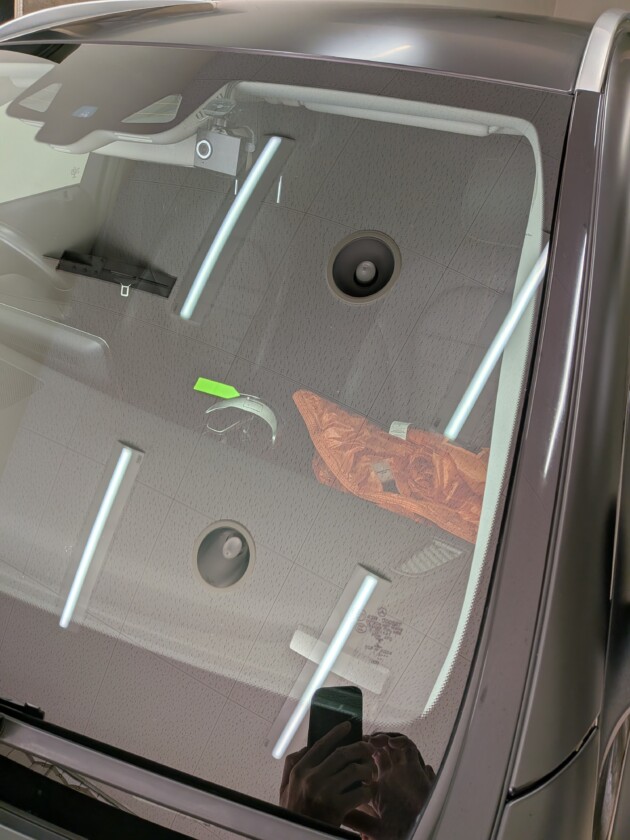 C350e1.4cmのひび割れ