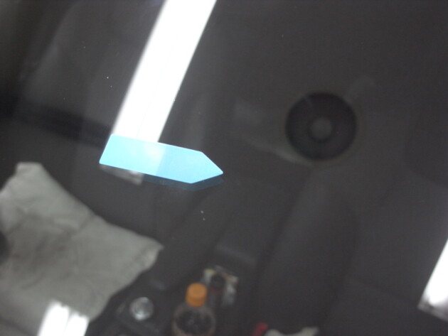 メルセデスベンツC200　フロントガラス　修理