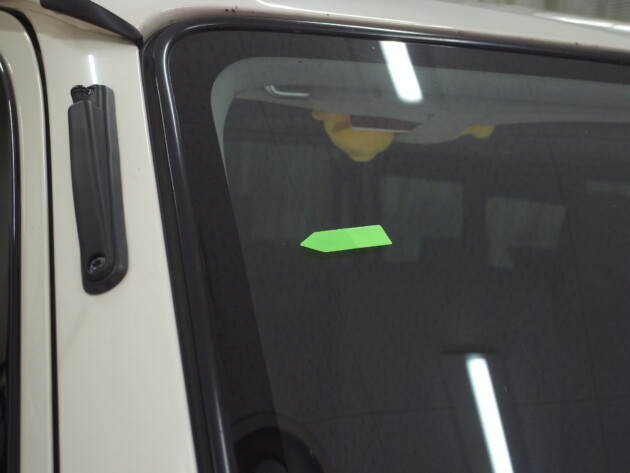 ハイエース1.9cmのひび割れ