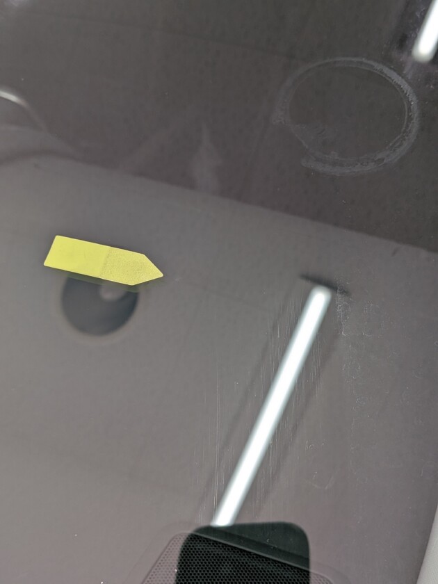 ヴォクシー9mmのひび割れ