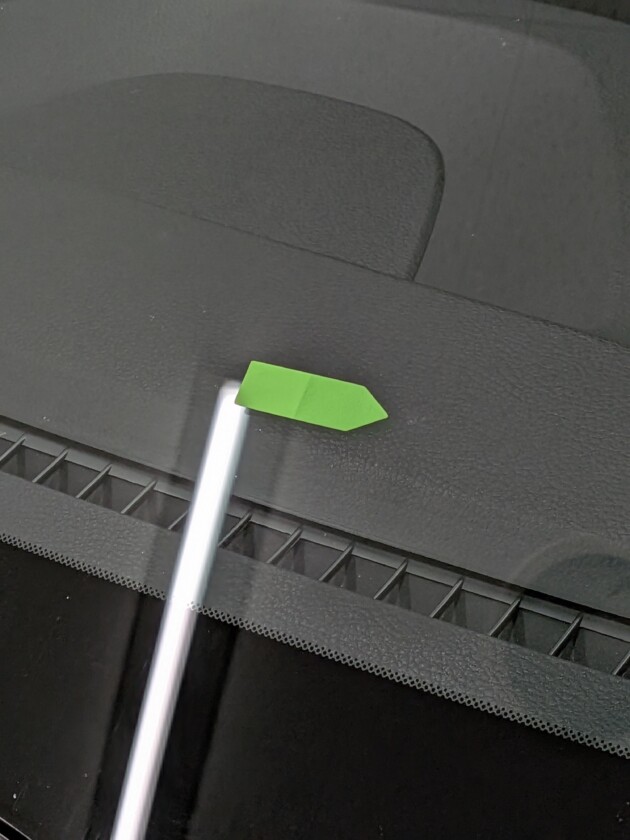 レガシィB4ウインドリペア1.8cmのひび割れ