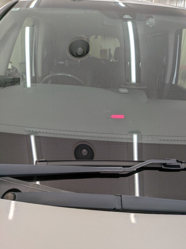 ステップワゴン1cmのひび割れ