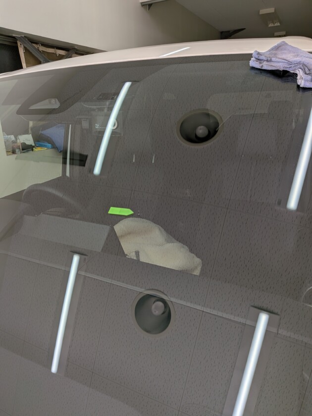 ノア1.6cmのひび割れ