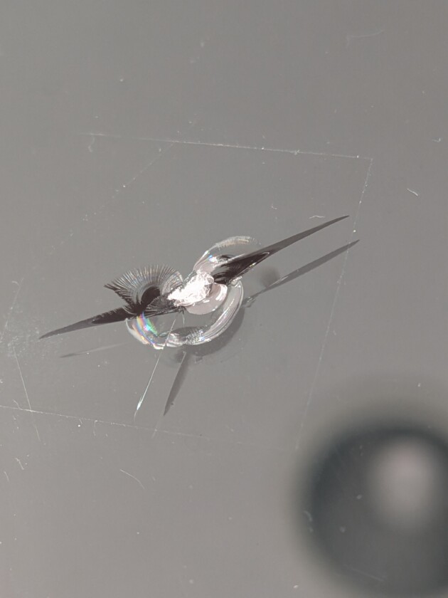 エスクァイア2.2cmのひび割れ