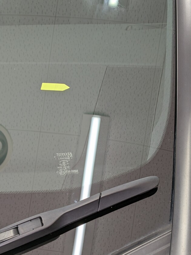 アルファード1.2cmのひび割れ