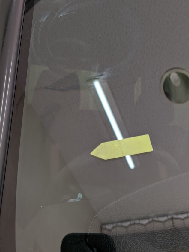 NBOX1.7cmのひび割れ