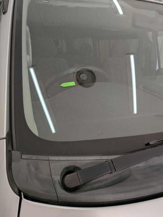 レジアスエース1cmのひび割れ