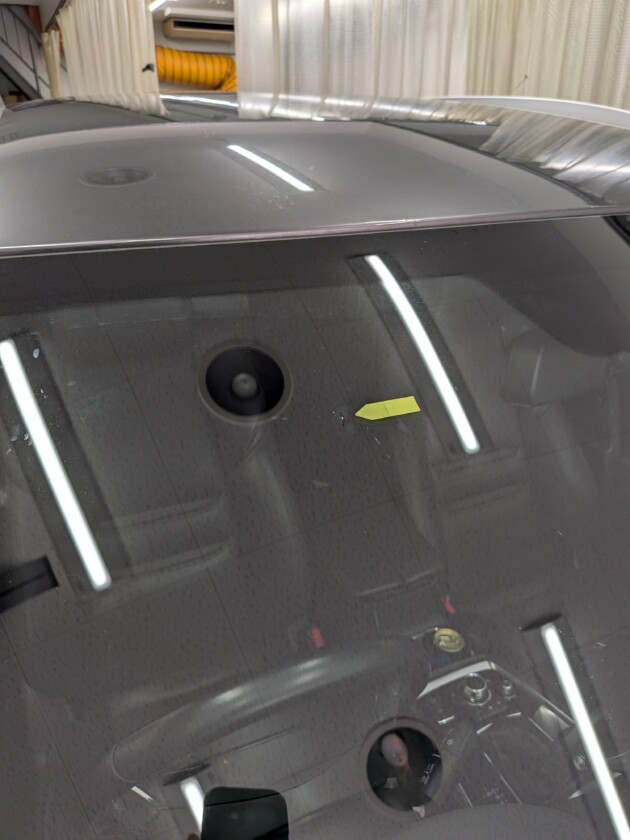 CX-8ウインドリペア7mmのひび割れ