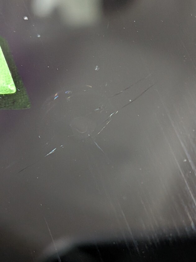 Nbox2.2cmのひび割れ