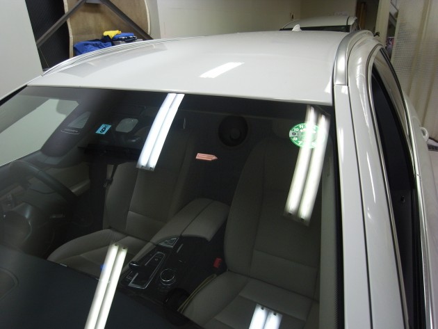 BMW523i フロントガラス修理