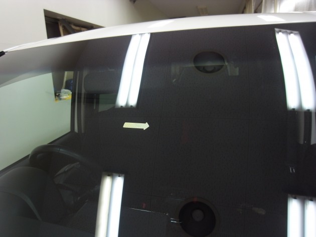 ウインドガラス 補修