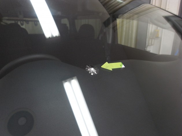 フロント ガラス リペア