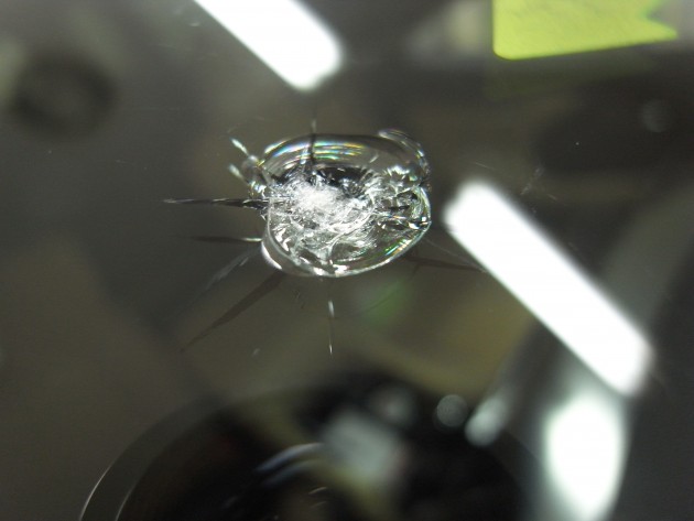 フロント ガラス リペア