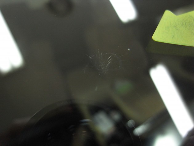 フロント ガラス リペア