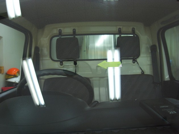 フロントガラス リペア