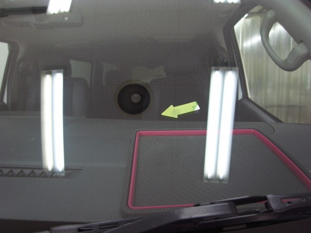 フロント ガラス リペア