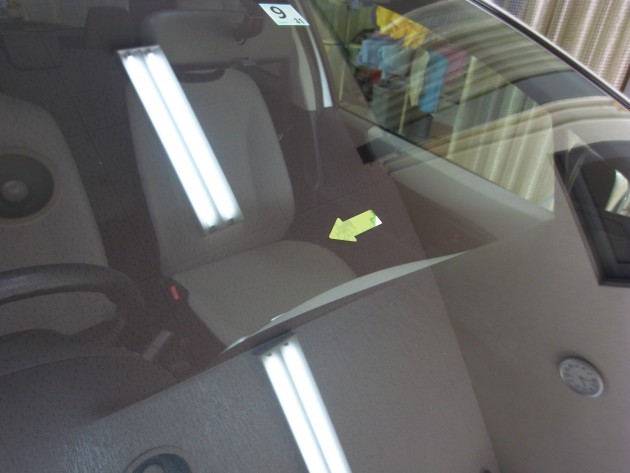 フロント ガラス リペア