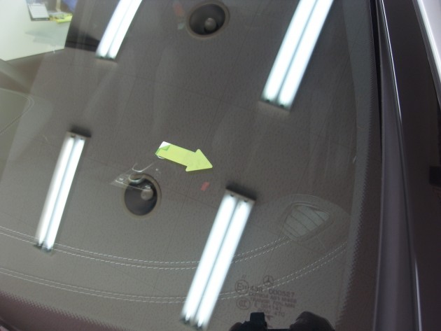 フロント ガラス リペア