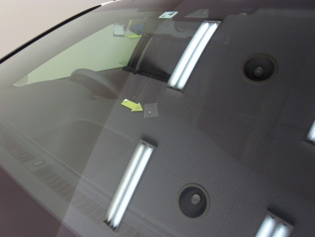 フロント ガラス 飛び石