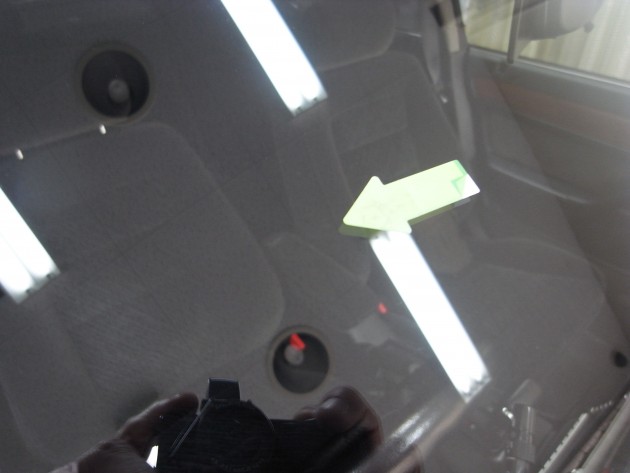 フロント ガラス リペア