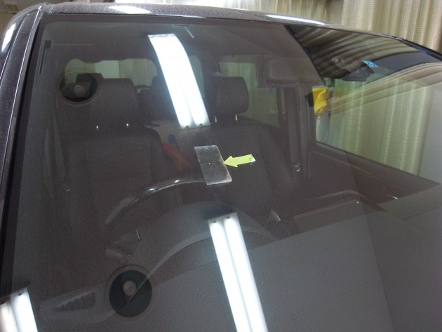 フロントガラス 飛び石