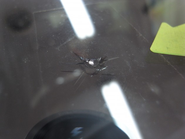 フロントガラス 飛び石