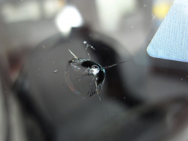 自動車ガラス 飛び石 修理