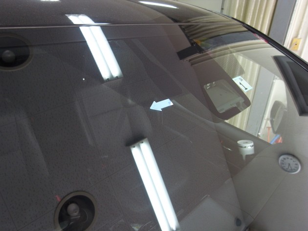 自動車ガラス 飛び石 修復