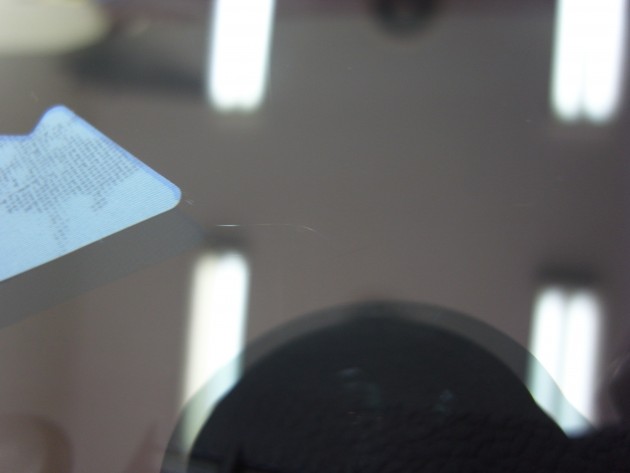 自動車ガラス 飛び石 ヒビ リペア