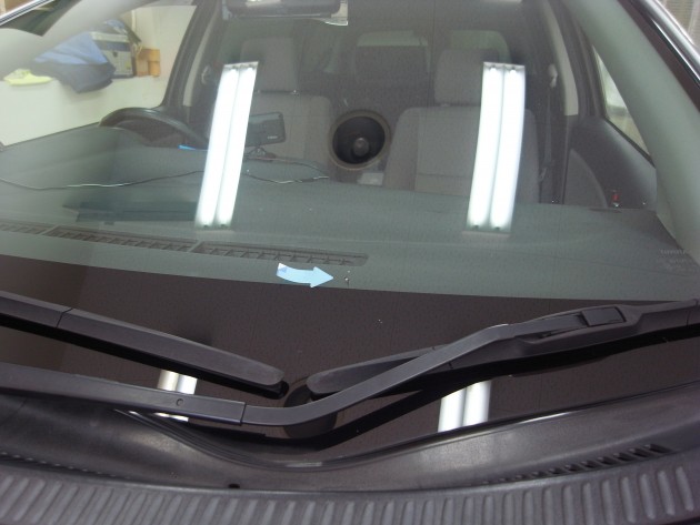 フロント ガラス 飛び石