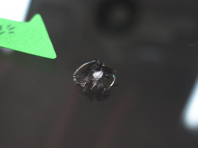 フロントガラス 修理