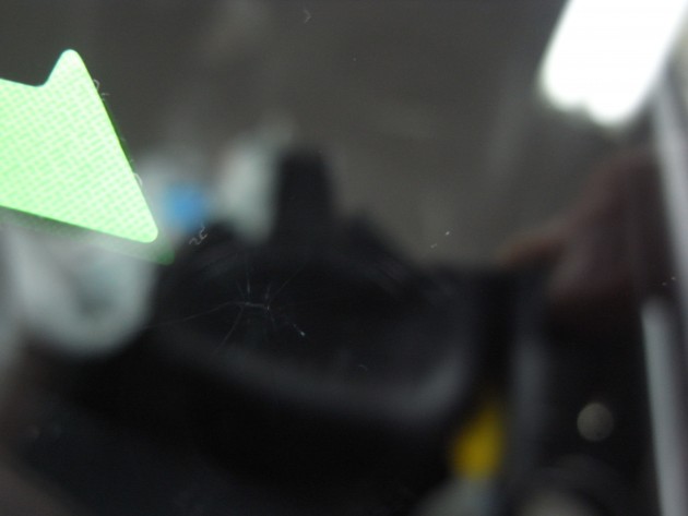 フロントガラス リペア