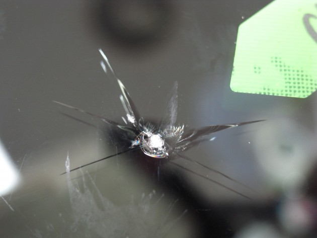 フロントガラス 飛び石