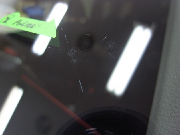 フロントガラス リペア