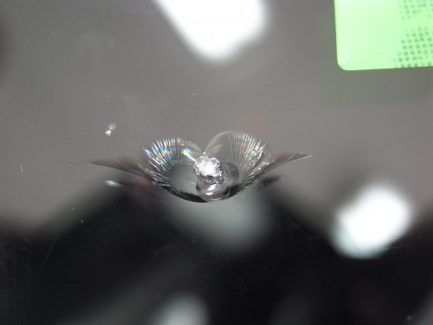 フロントガラス 飛び石