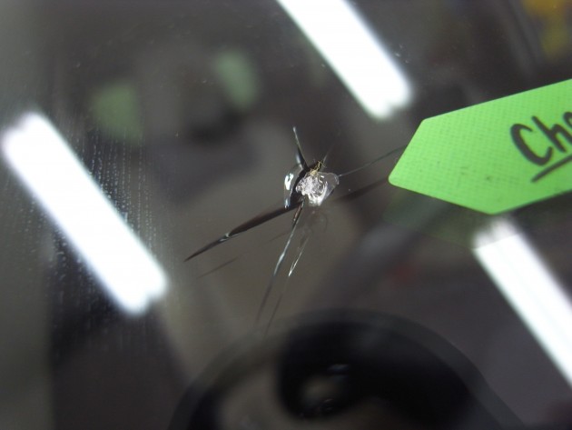 フロントガラス リペア