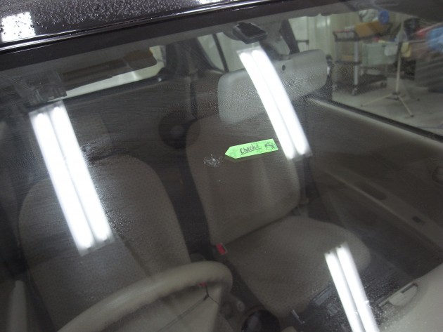 フロントガラス 飛び石