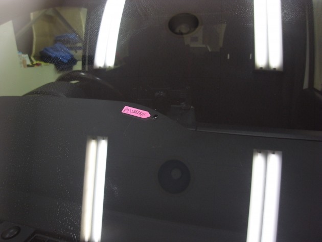 フロントガラス ヒビ