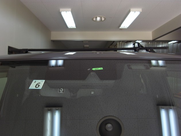 フロントガラス 飛び石 修理