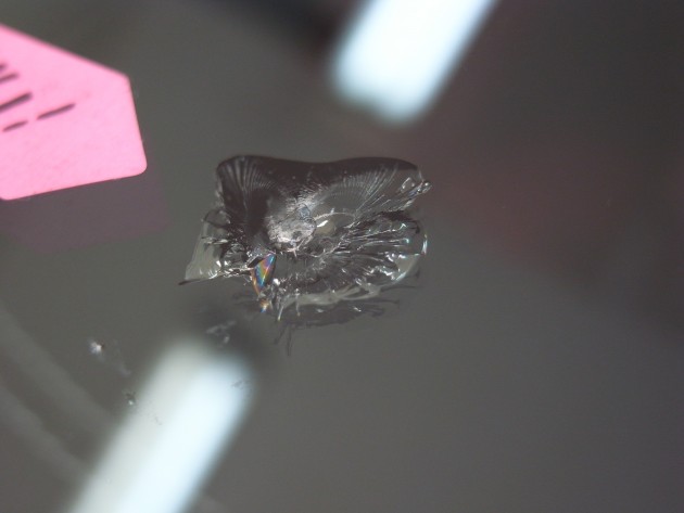 フロントガラス 飛び石