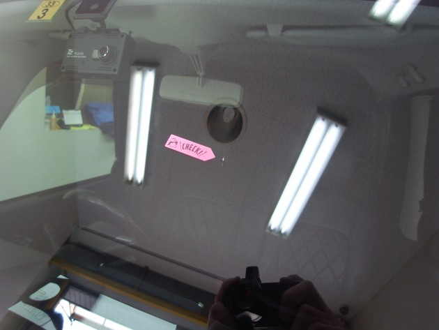 フロントガラス 飛び石 リペア