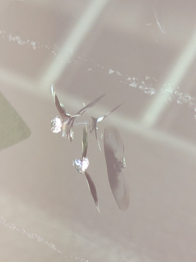 ライズ8mmと1cmのひび割れ