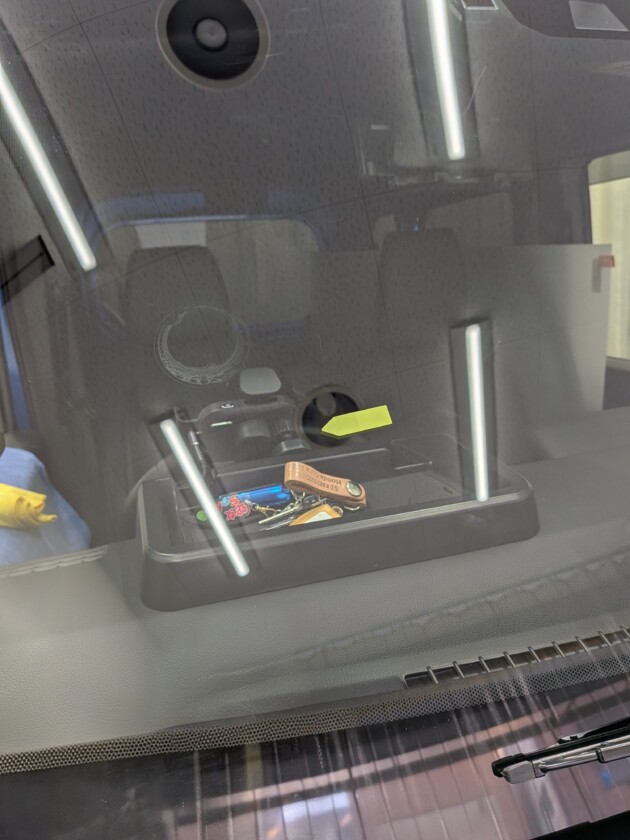 N-VAN1.2cmのひび割れ