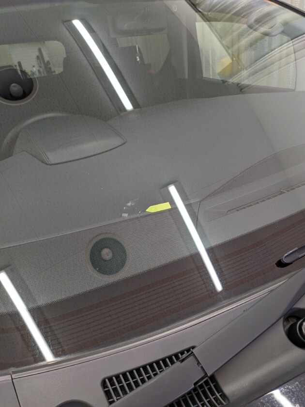 ヴェルファイア2cmのひび割れ