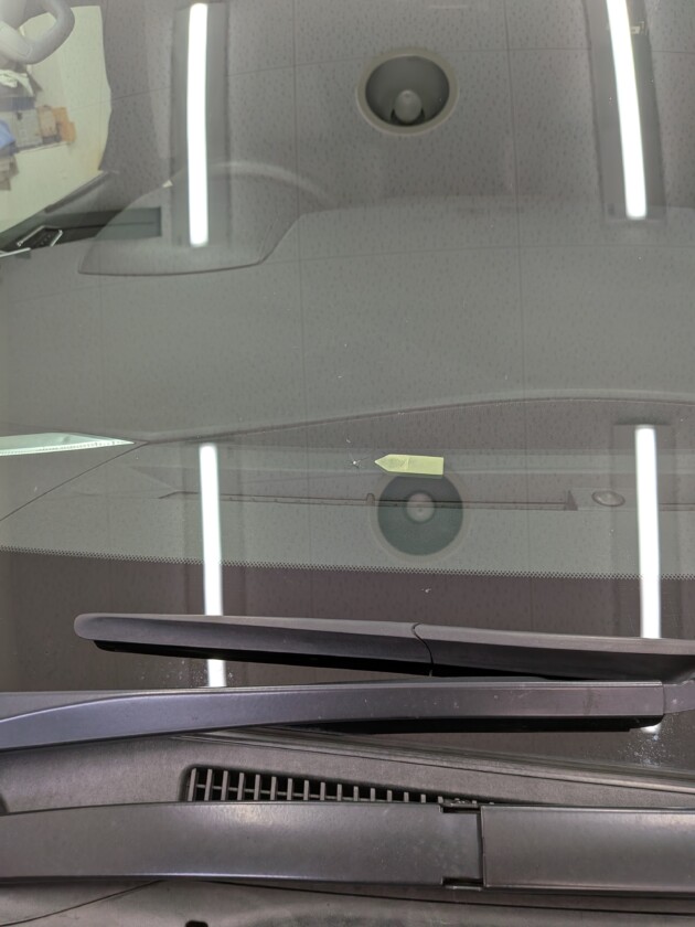 ヴェルファイア2cmのひび割れ