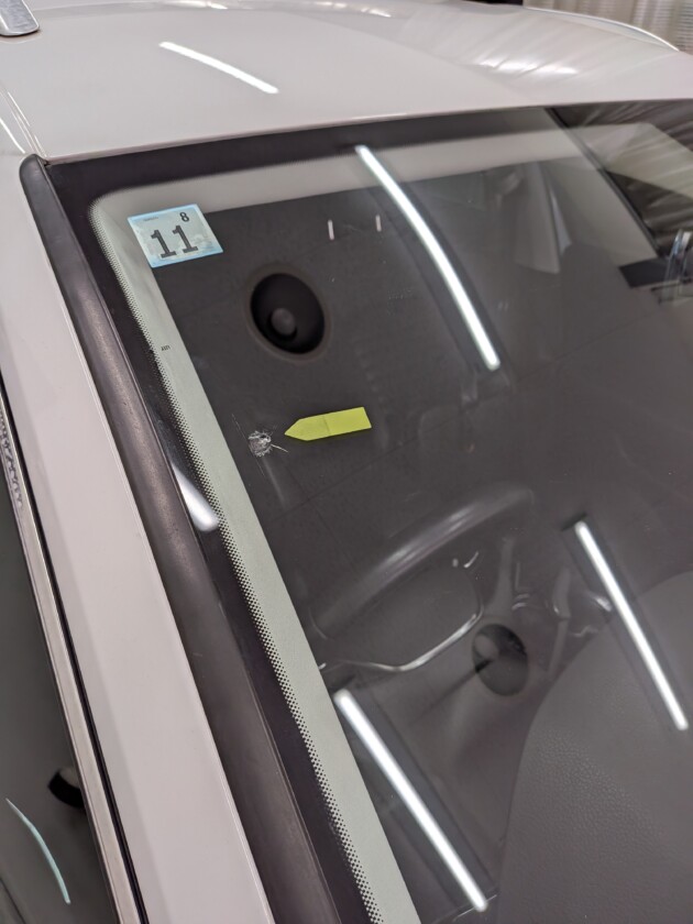 パサート2.3cmのひび割れ